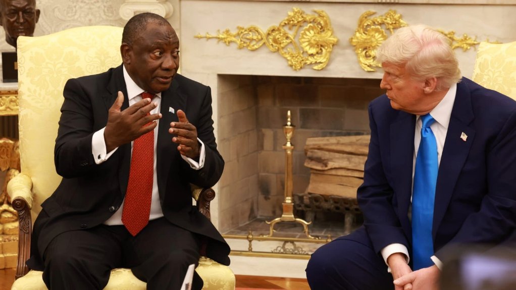 Coalition Party Goes to Court Over South Africa's Land Seizure Law