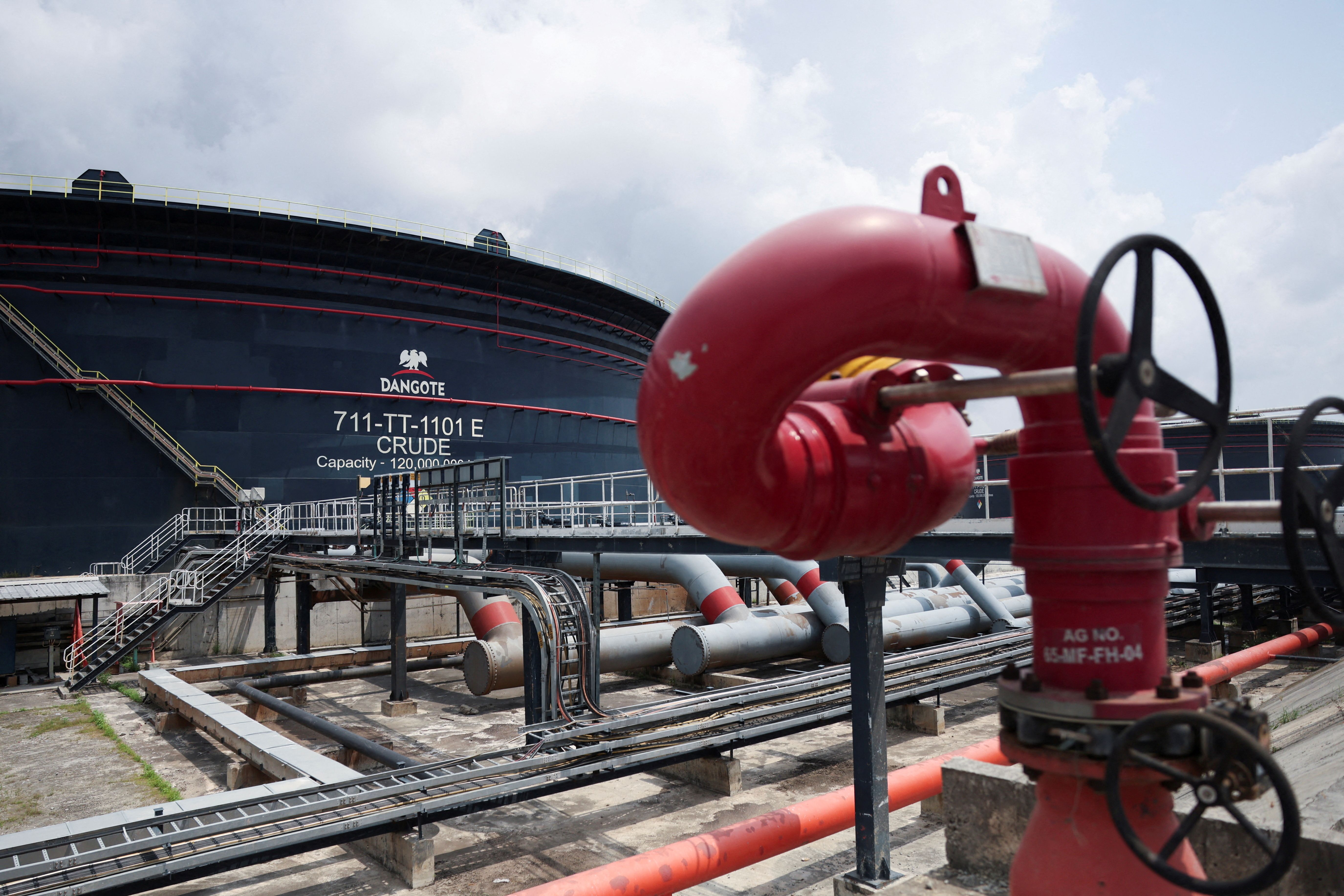 Nigeria Approves $4.5 Billion Refinancing of NNPC Oil-Backed Facility