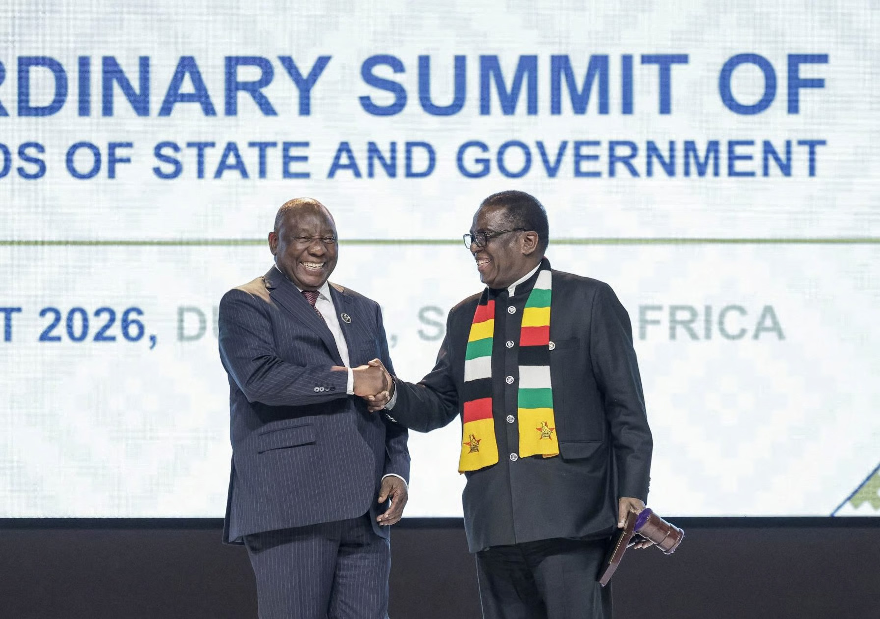South Africa’s President and SADC chairperson, Cyril Ramaphosa, with Zimbabwe’s President Emmerson Mnangagwa during the SADC Summit in Durban, South Africa, on 17 August 2026. © Rajesh Jantilal/AFP
