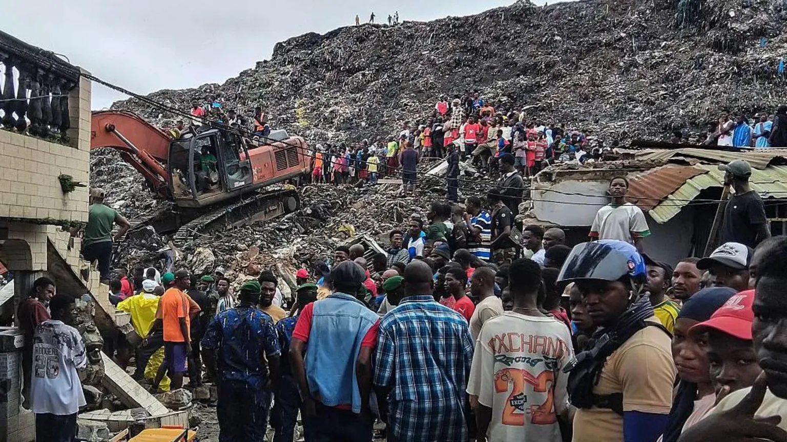 Guinea Landfill Collapse Kills 30 in Conakry, Dozens Injured