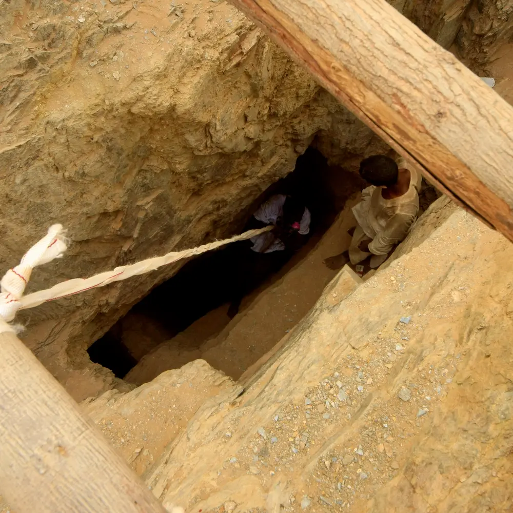 Some miners are still trapped in and trying to get rescued